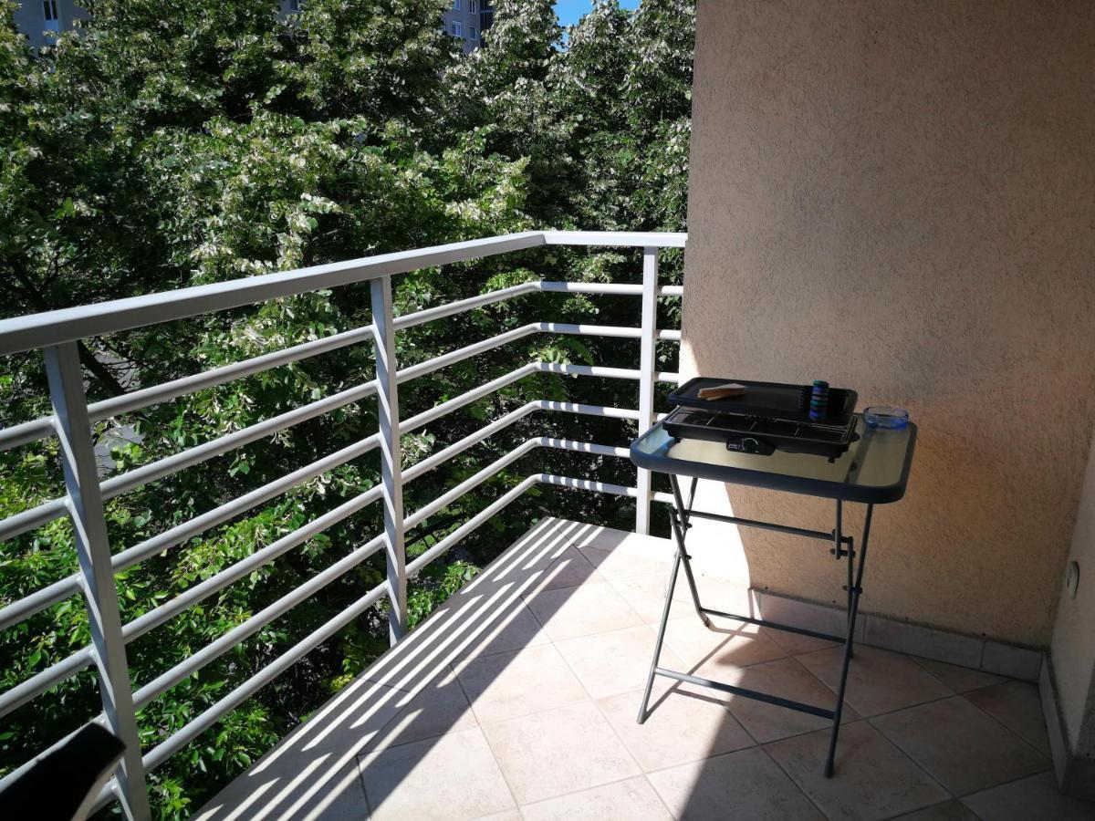 Voeroesmarty Apartman Miskolc - Belvaros - Downtown Εξωτερικό φωτογραφία