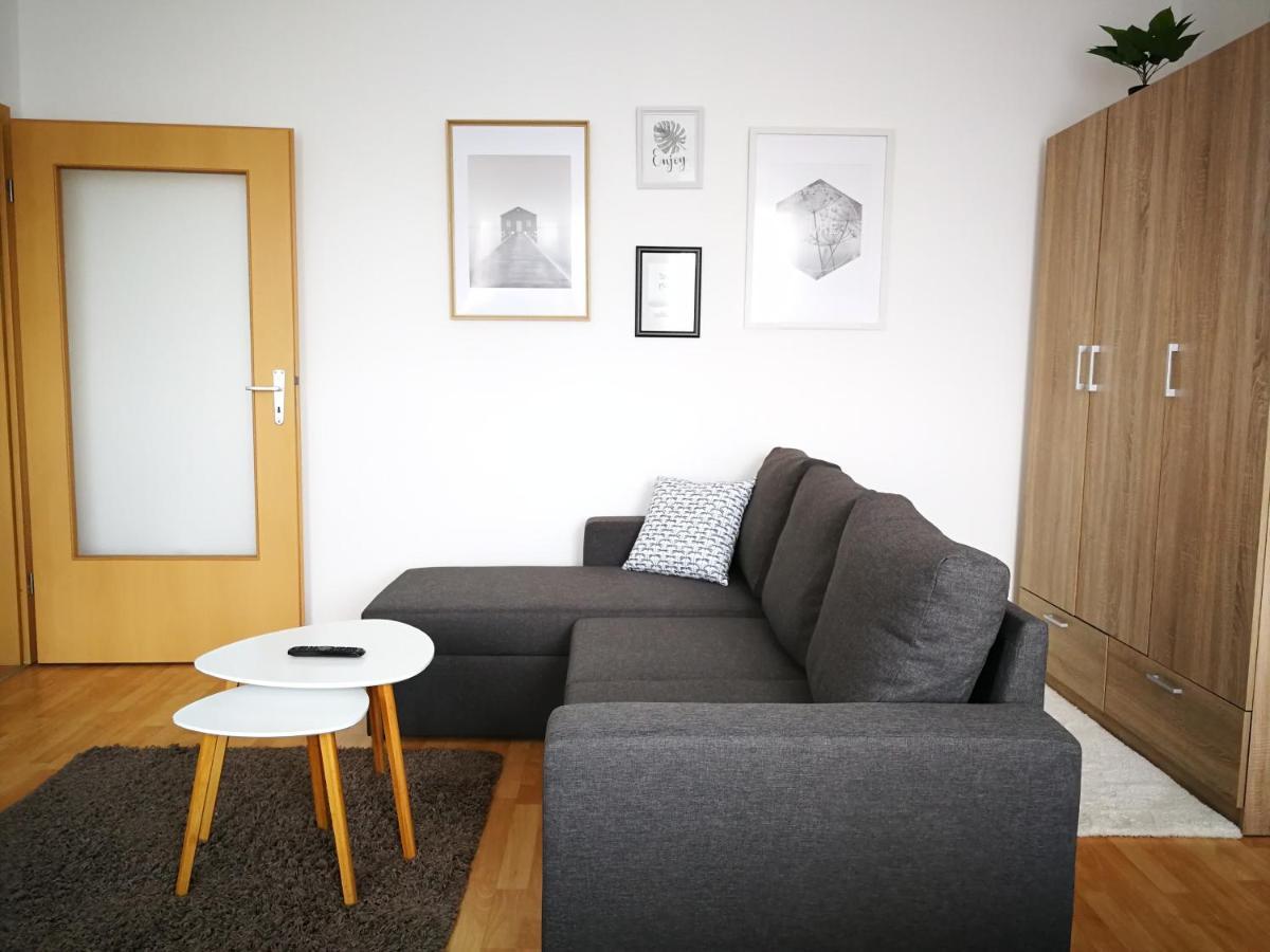 Voeroesmarty Apartman Miskolc - Belvaros - Downtown Εξωτερικό φωτογραφία